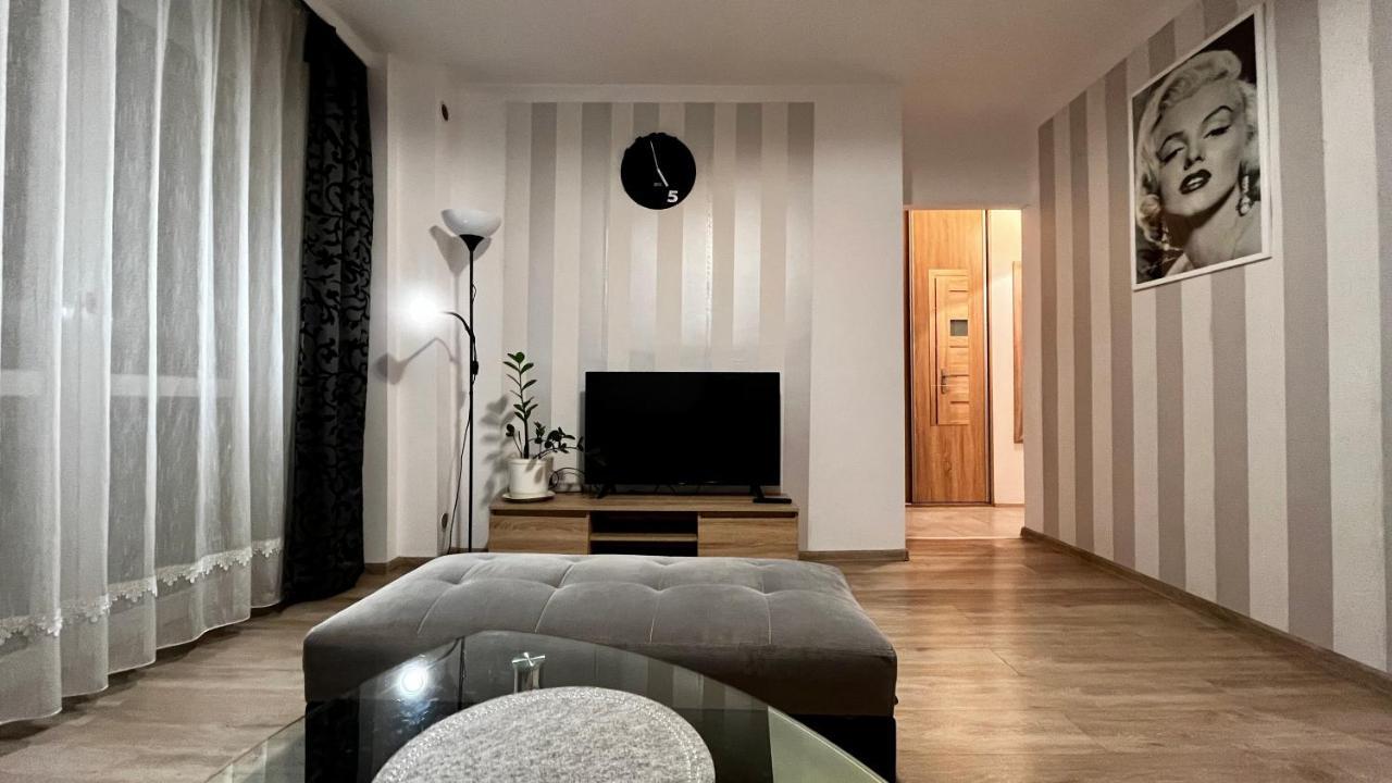 Charmig Apartment Krakow Dış mekan fotoğraf
